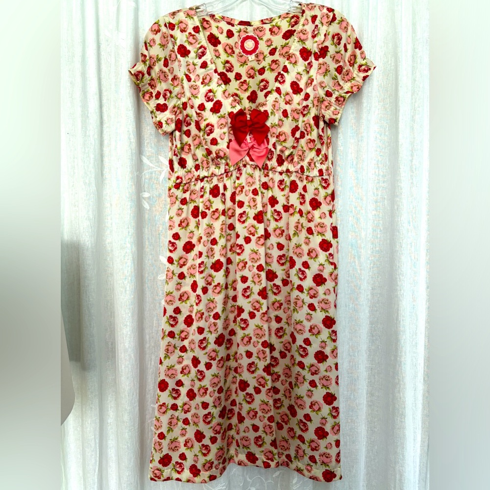 Avoca Ireland Satin Rose Bow Dress